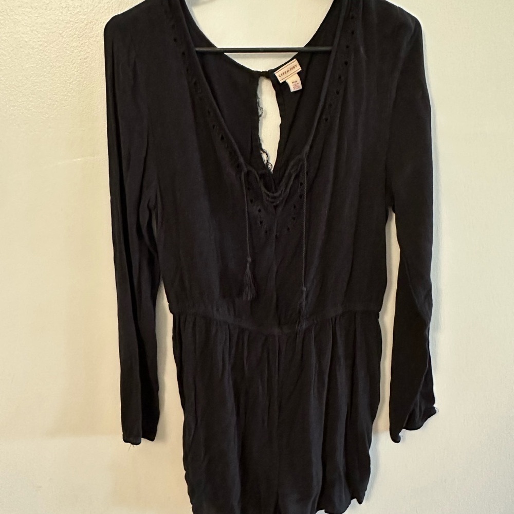 Cape Juby Black Long Sleeve Romper- Size Medium